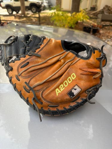 2018 Wilson A2000 RH Baseball Glove 32.5" (Used)