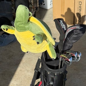 Junior 2022 Tour Edge Hot Launch Left Hand Clubs (Full Set) Junior 7 Pieces (Used)