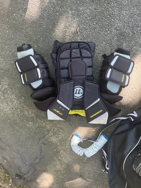 Large Warrior RX3E+ Goalie Chest Protector (Used)