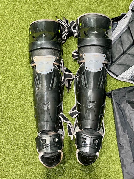 All Star Advanced Series Catcher's Set (Used)