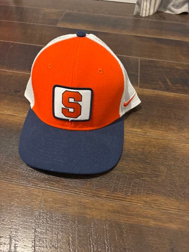 Adult Unisex One Size Fits All Nike Hat (New)