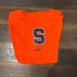 Orange Large Adult Unisex Nike Dri-Fit Shirt (Used)