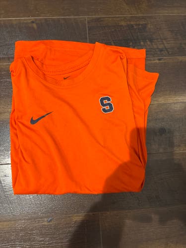 Orange Large Adult Unisex Nike Dri-Fit Shirt (Used)