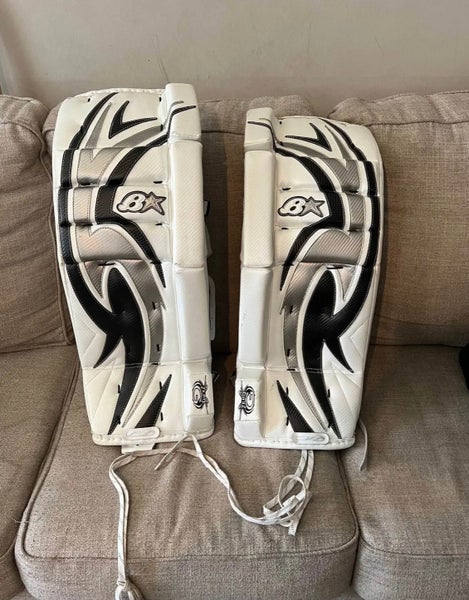 30" Brian's Zero G Goalie Leg Pads (Used)