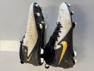 Used Nike Soccer Cleats White Senior 8 11860-S000299469