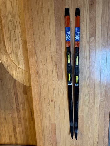Karhu Junior Classic Cross Country Skis With Bindings (Used)
