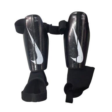 Used Nike Soccer Shin Guards Junior Black MD 11760-S000083270