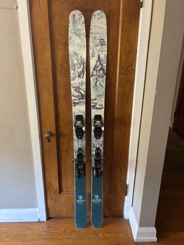 Icelantic Natural 101 185cm with Adjustable Salomon Warden MNC Bindings