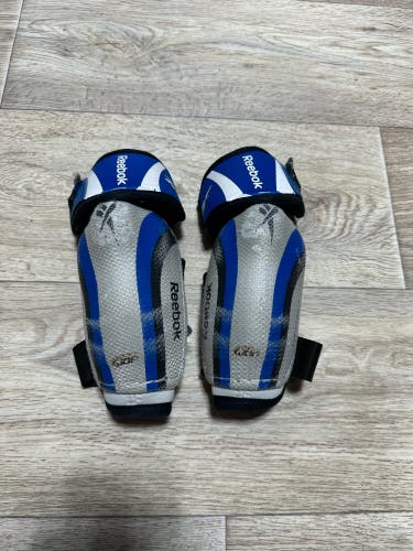 Junior Medium Reebok Elbow Pads (Used)