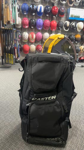 Used Easton BB/SB Player Wheeled Bag Black 11793-S000257044