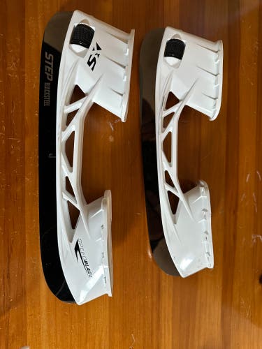 CCM SB XS  and Blacksteel 255 mm (Used)