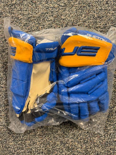 New Pro Stock True 14" Gloves Connor Clifton Buffalo Sabres