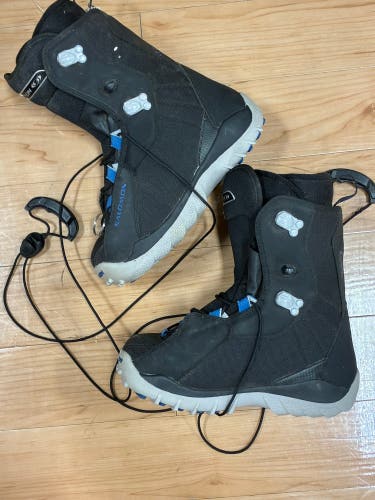 Kid's Size 6.0 Salomon Kamooks Snowboard Boots (Used)