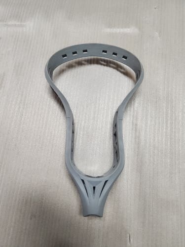 Unstrung I6 Head (Used)