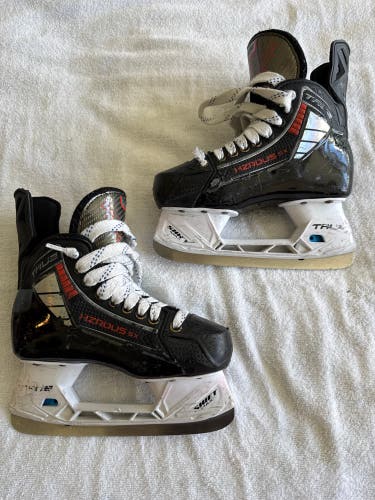 True HZRDUS 5X Hockey Skates Size 2 (Used)