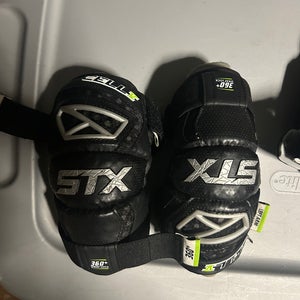 Small Youth STX Cell V Arm Pads (Used)