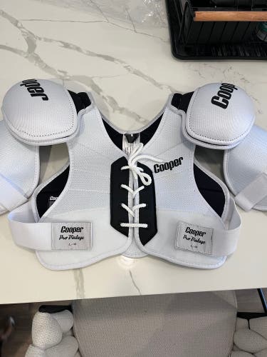 Men's Large Bauer Pro Vintage Cooper Shoulder Pads SOLD OUT
