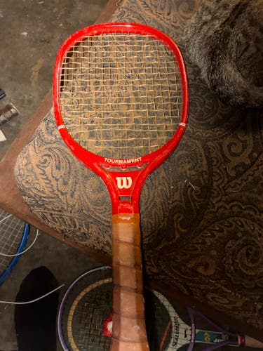 Adult Wilson Tennis Racquet (Used)