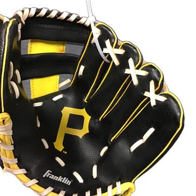 Used Franklin MLBP BB/SB Glove RH Throw Black 9 1/2" 11730-S000066678