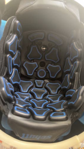 Large Adult Schutt F7 Helmet (New)
