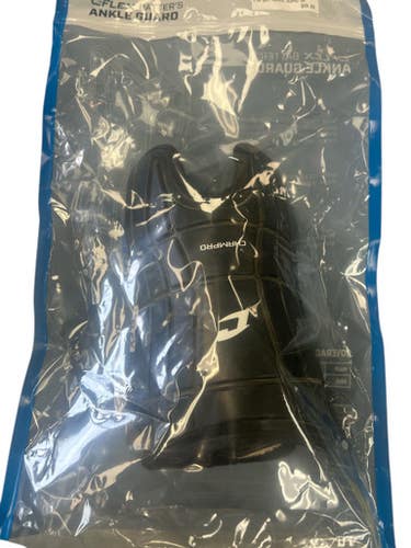 Used Champro BB/SB Shin/Foot Protector Black 11862-S000091333