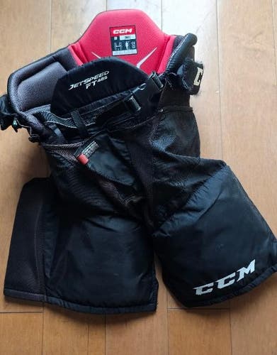 Senior Small CCM Jetspeed FT475 Hockey Pants (Used)