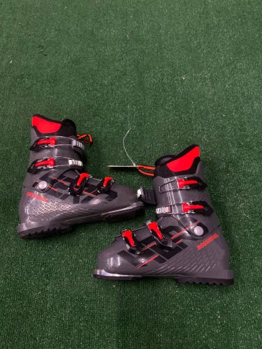 Mondo 26 & 26.5 Rossignol Hero J4 JR Ski Boots (Used)