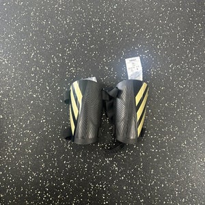 Used Adidas Soccer Shin Guards Youth Black SM 11849-S000032777