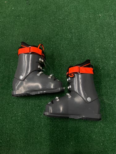 Mondo 22 & 22.5 Rossignol Hero J4 JR Ski Boots (Used)