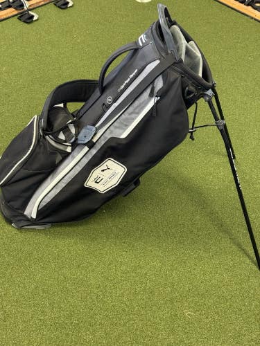 Cobra Puma Golf Ultralight Pro 4-way Divider Stand Bag Easy Flex See Pics