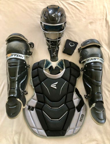 Easton Gametime Catchers Gear Complete Set - Adult (Ages 15+)