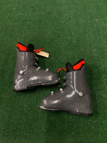 Mondo 23 & 23.5 Rossignol Hero J4 JR Ski Boots (Used)