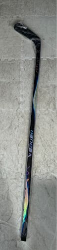 Intermediate Bauer Vapor FlyLite Left Hand Hockey Stick P92 (New).