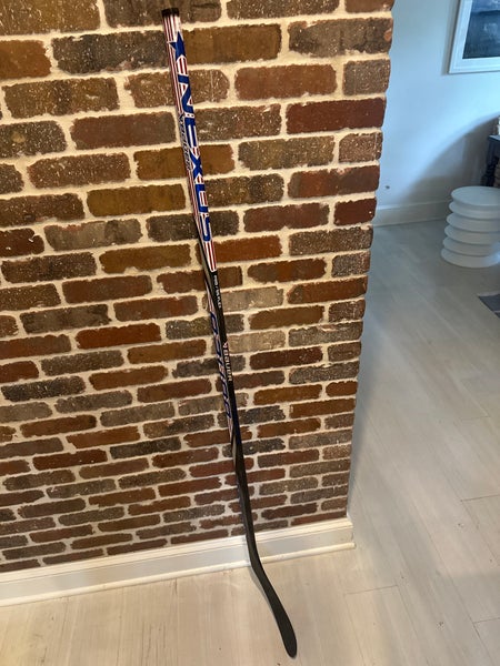 Intermediate Bauer Nexus Tracer Left Hand Hockey Stick P28 (New)