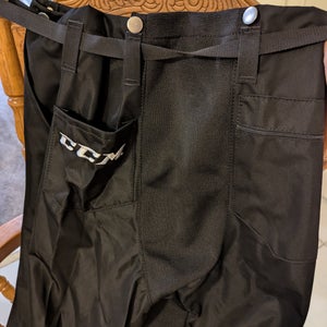 Ref pants- Small Adult Unisex CCM PP8L Pants (New)