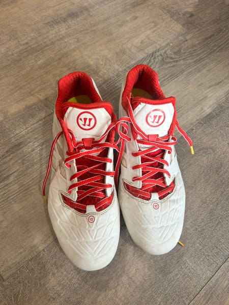 White Men's Size M 10.0 (W 11.0) Adult Warrior Burn 8.0 Mid Top Molded Cleats (Used)