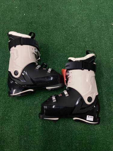 Mondo 25 & 25.5 Atomic Ski Boots Medium Flex (New)