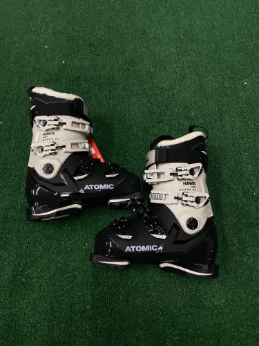 New Atomic Hawx Magna 95 Ski Boots Medium Flex | Mondo 25 & 25.5