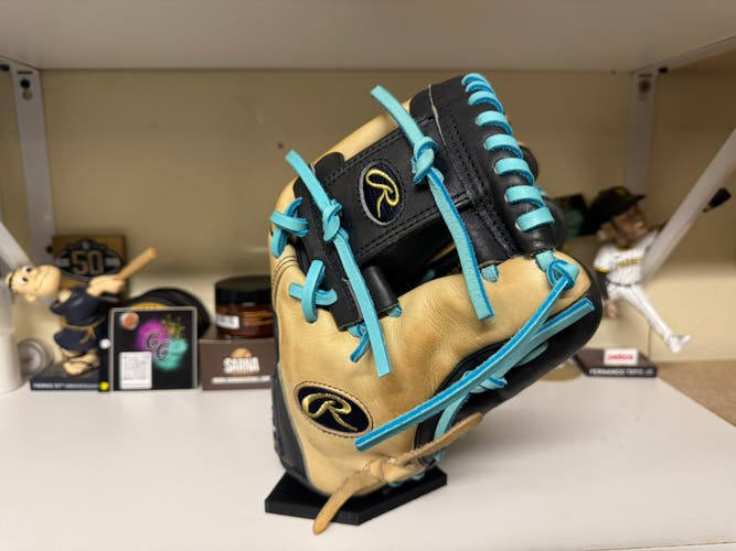 Rawlings Heart Of The Hide 11.5” New Laces