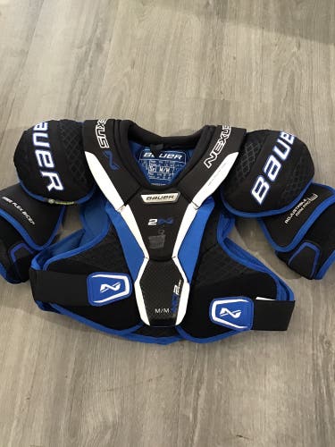 Men's Medium Senior Bauer Nexus 2N Shoulder Pads (New)