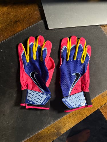Large Nike Alpha Elite Batting Gloves (New)
