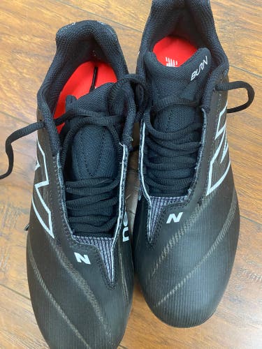 Black Unisex Size M 10.0 (W 11.0) Adult New Balance Burn X4 Low Top Molded Cleats (Used)