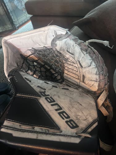 2022 Bauer M5 Pro Regular (Used)