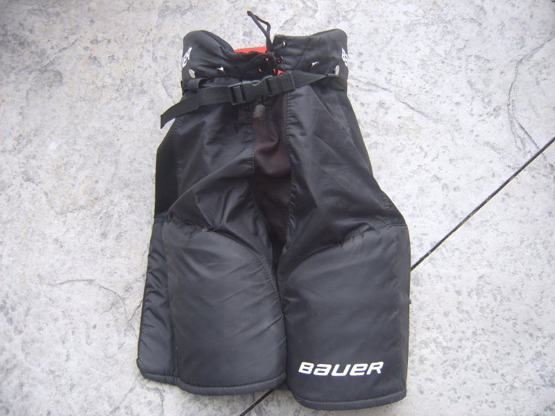 Lightly Used Excellent Condition Men's Bauer X60 Hockey Pants Senior Medium Black