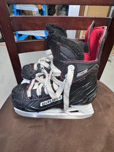 Bauer Ns Hockey Skates 11 (Used)