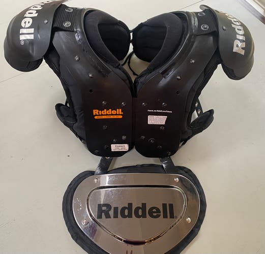 Large Youth Riddell Blaze Shoulder Pads w/Back Plate