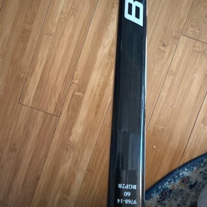 Senior Bauer Vapor Hyperlite Left Hand Hockey Stick PM9 (New)