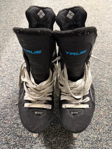 True SVH Hockey Skates Wide Width 11 Used