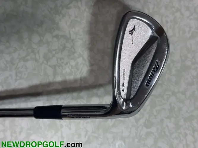 Mizuno MP-64 Pitching Wedge PW Dynamic Gold S300 Steel Stiff Flex Right Hand