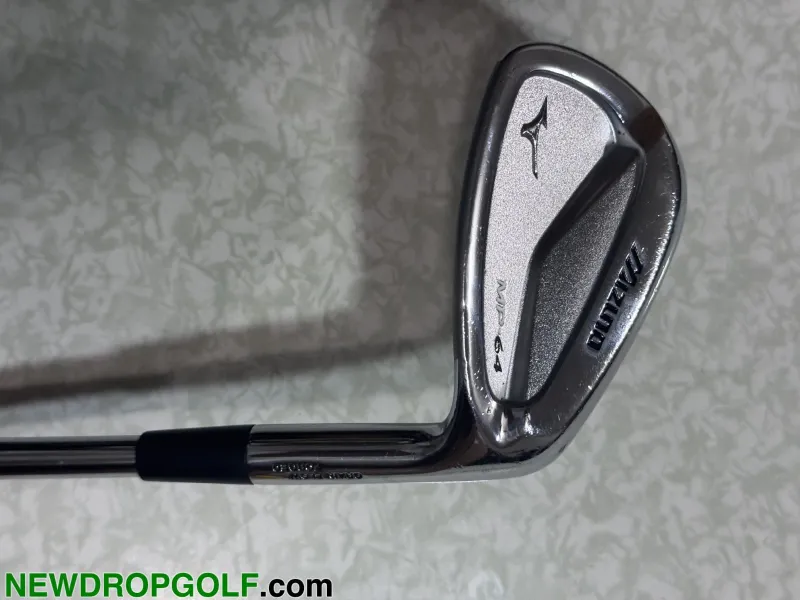 Mizuno MP-64 Pitching Wedge PW Dynamic Gold S300 Steel Stiff Flex Right Hand